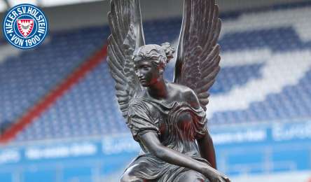 Ausstellung 125 Jahre Holstein Kiel